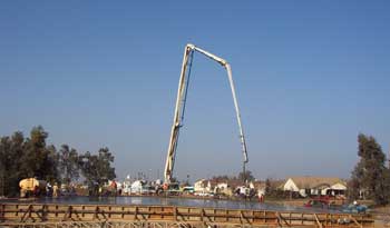 Construction crane