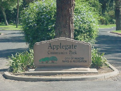 Applegate sign