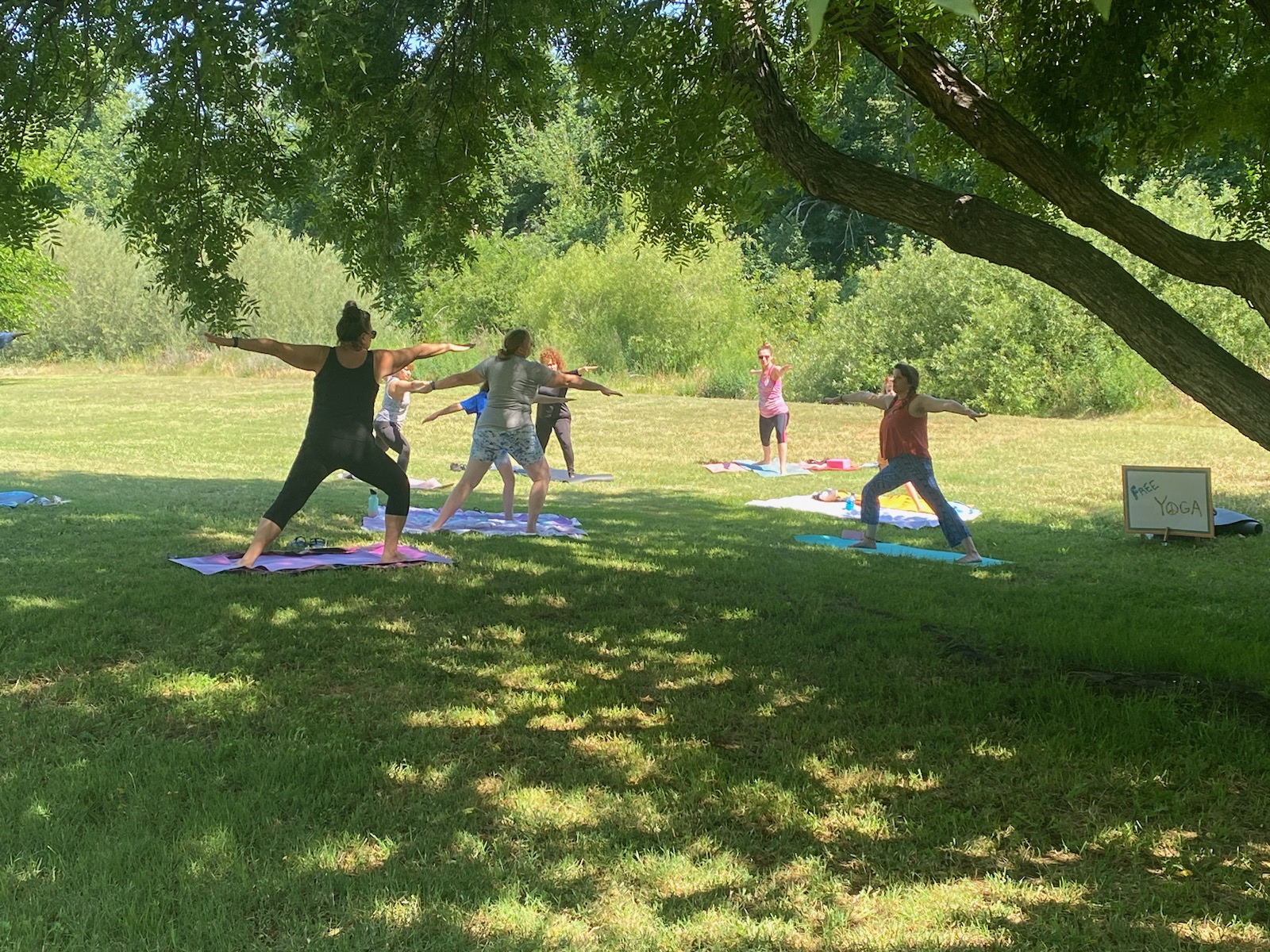 Yoga at the Park_1890